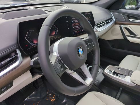 Certified 2026 BMW X1 xDrive28i w/ Technology Package image 17
