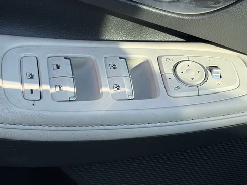 Used 2021 Hyundai Sonata Limited FWD image 6