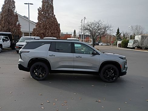 New 2026 Chevrolet Traverse RS image 9