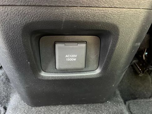 Used 2024 Toyota Grand Highlander AWD Hybrid image 27