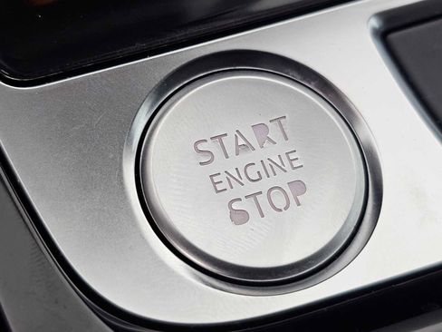 Used 2019 Audi A8 L 3.0T image 29