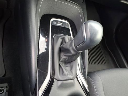 Used 2024 Toyota Corolla SE w/ SE Package image 27