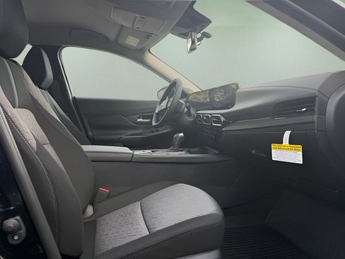 New 2026 Nissan Sentra SV w/ SV Convenience Package FWD image 15