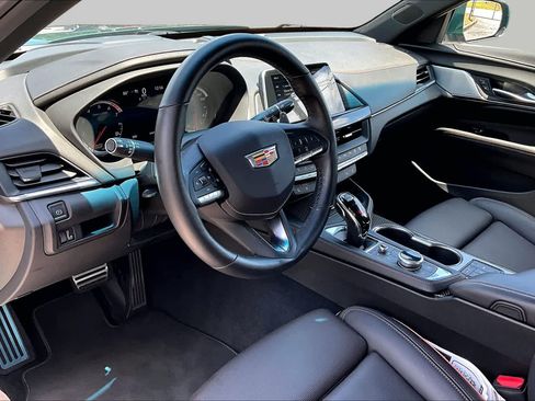 Used 2025 Cadillac CT4 V w/ Climate Package RWD image 18
