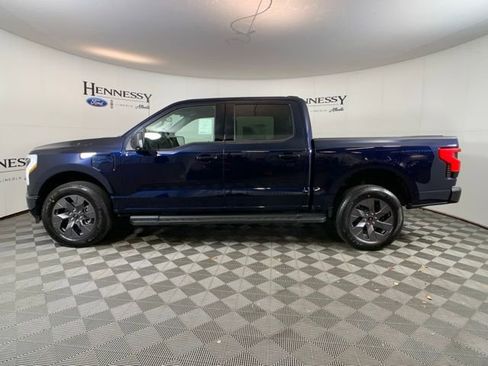 New 2025 Ford F150 Lightning Flash AWD/4WD image 3
