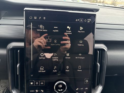 New 2026 GMC Acadia AT4 image 25