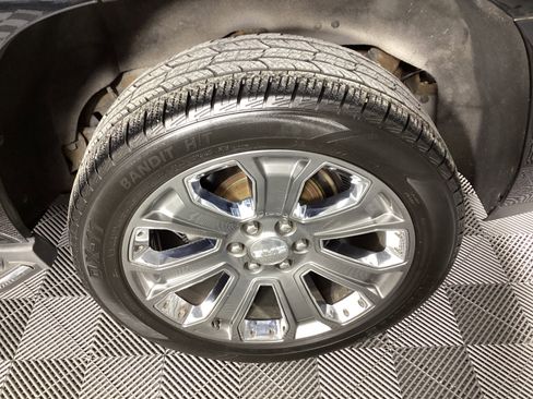 Used 2016 GMC Yukon Denali w/ Open Road Package image 12