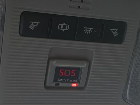 Used 2019 Toyota RAV4 Adventure image 25