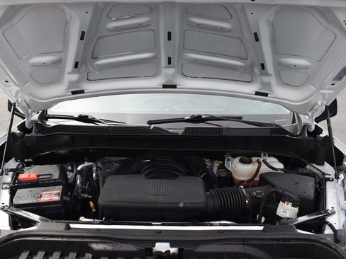 Used 2025 Chevrolet Silverado 1500 W/T image 12