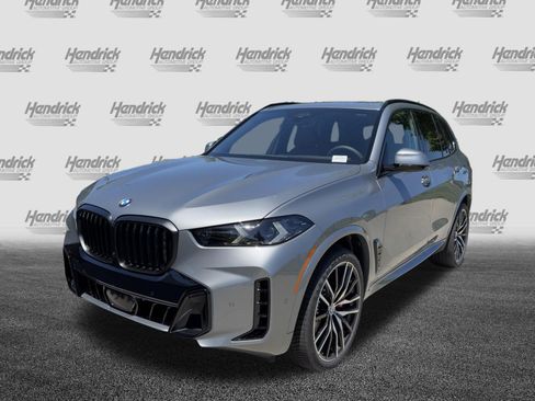New 2026 BMW X5 xDrive40i AWD/4WD image 5