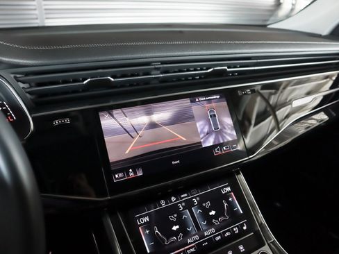 Certified 2025 Audi Q8 Premium Plus w/ Premium Plus Package AWD/4WD image 25