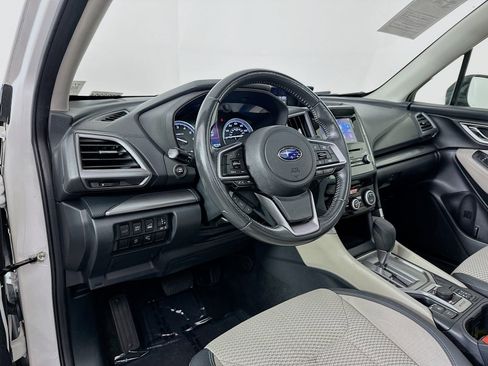 Used 2023 Subaru Forester Premium image 9