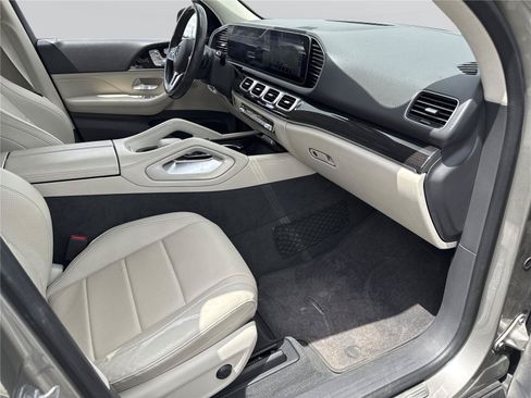 Used 2020 Mercedes-Benz GLE 350 4MATIC image 38