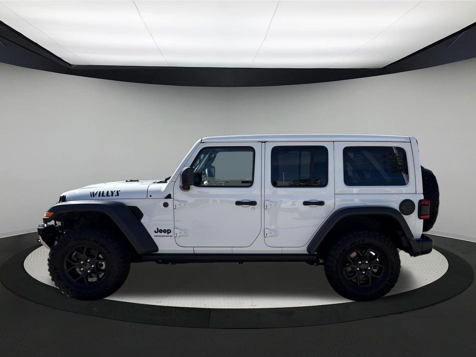 Used 2024 Jeep Wrangler Unlimited Sport AWD/4WD image 4