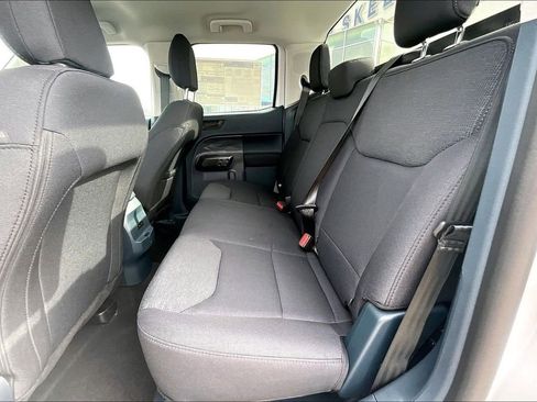 New 2025 Ford Maverick XL w/ Equipment Group 101A image 10