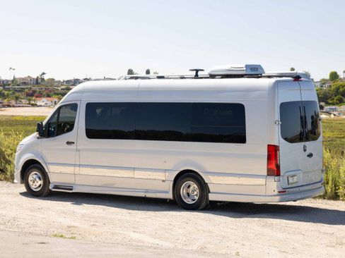 Used 2019 Mercedes-Benz Sprinter 170 image 19