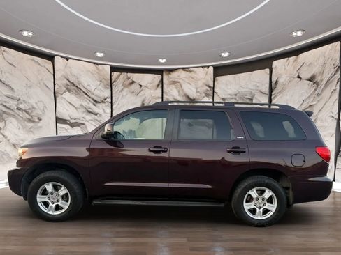 Used 2015 Toyota Sequoia SR5 w/ Premium Package RWD image 5