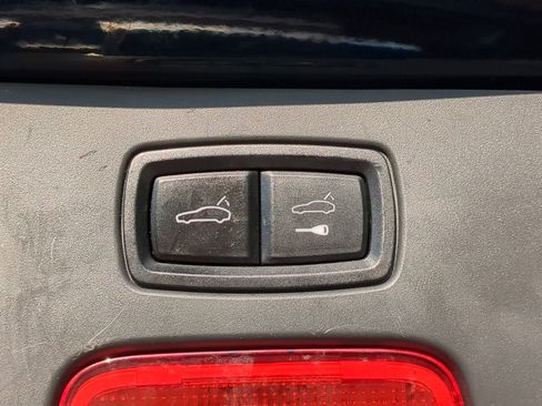 Used 2016 Porsche Cayenne AWD/4WD image 40