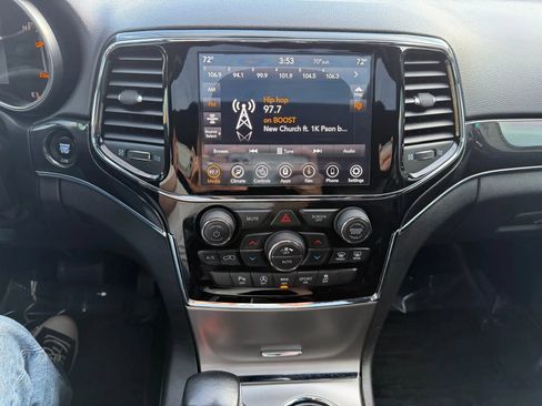 Used 2020 Jeep Grand Cherokee Trailhawk image 23