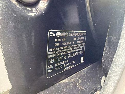 Used 2024 Jaguar XF R-Dynamic SE image 19