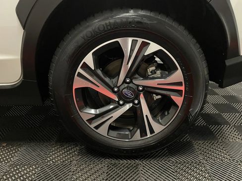 Used 2024 Subaru Crosstrek 2.0i Premium image 13
