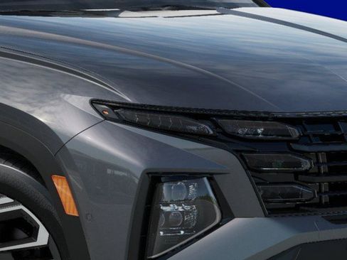 New 2026 Hyundai Tucson Limited FWD image 9