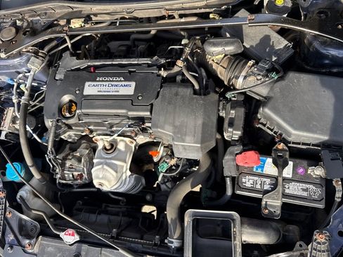 Used 2013 Honda Accord EX image 28