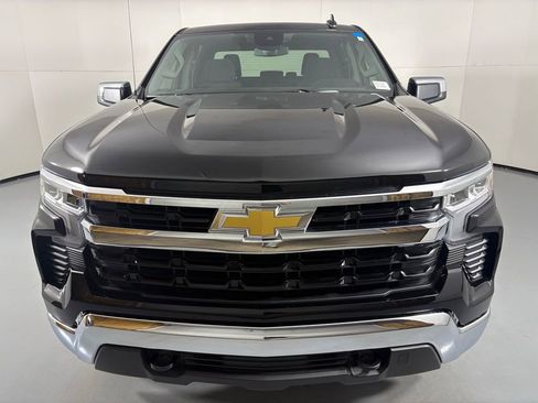 Used 2025 Chevrolet Silverado 1500 LT w/ Z71 Off-Road Package image 4