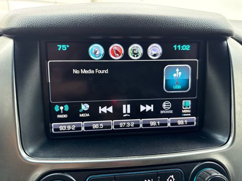 Used 2019 Chevrolet Tahoe LS RWD image 25