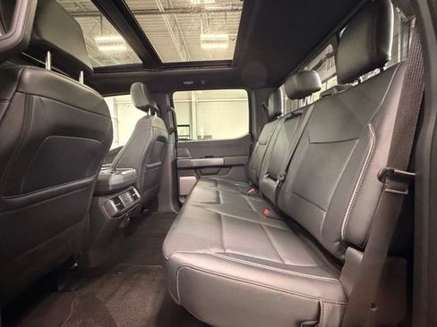 Used 2025 Ford F150 Lariat AWD/4WD image 21