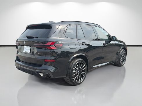 New 2026 BMW X5 xDrive40i w/ Executive Package AWD/4WD image 3