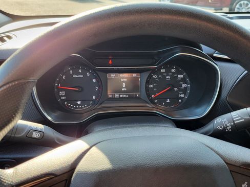 Used 2023 Chevrolet TrailBlazer LT image 23