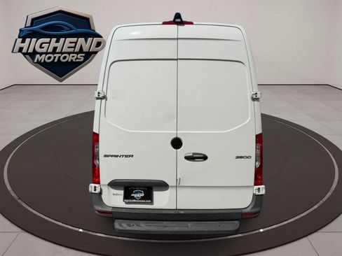 Used 2020 Mercedes-Benz Sprinter 2500 w/ Driver Convenience Package image 5