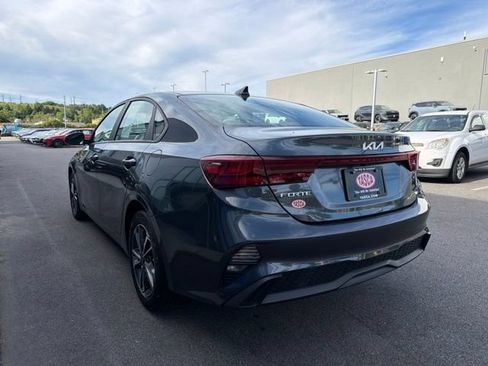 Used 2024 Kia Forte LXS w/ LXS Technology Package FWD image 3