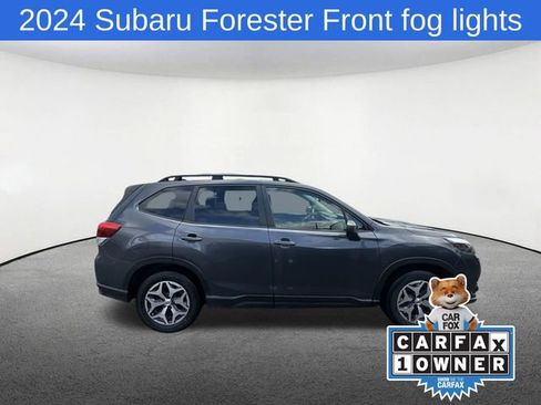 Used 2024 Subaru Forester Premium image 29