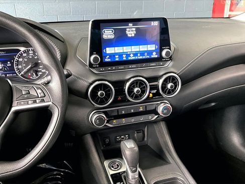 Certified 2024 Nissan Sentra SV image 5