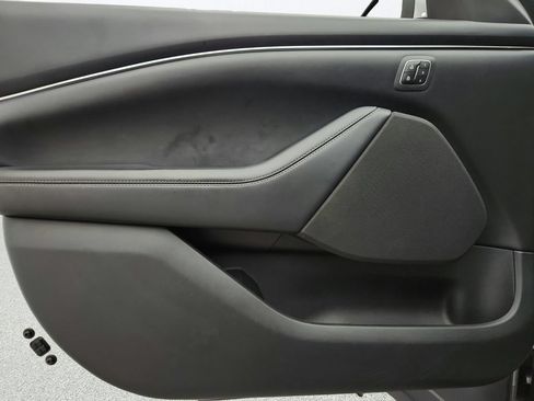 Used 2021 Ford Mustang Mach-E Select w/ Comfort/Technology Package RWD image 19