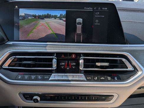 Used 2020 BMW X5 M50i w/ Premium Package AWD/4WD image 18