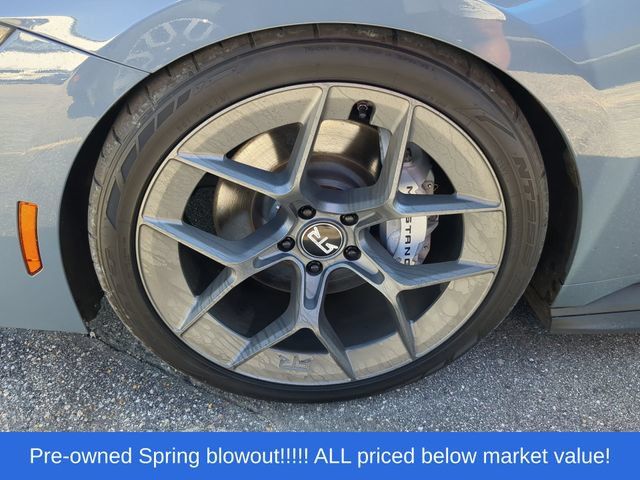 Used 2024 Ford Mustang GT Premium RWD image 9
