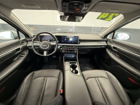 Used 2024 Hyundai Sonata Limited image 4