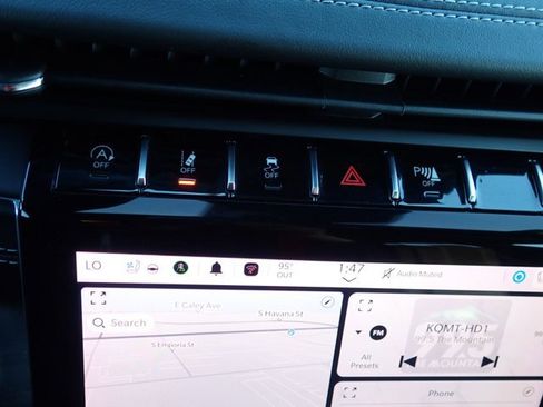 Used 2023 Jeep Grand Cherokee Overland w/ Adv Protech Group III image 22