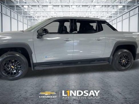 Certified 2026 Chevrolet Silverado EV LT AWD/4WD image 6