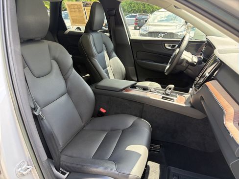 Used 2023 Volvo XC60 B5 Plus w/ Protection Package Premier FWD image 35