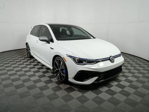 Used 2023 Volkswagen Golf R image 26
