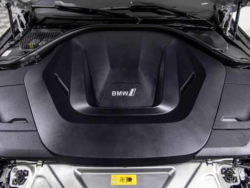Used 2023 BMW i4 eDrive40 w/ M Sport Package RWD image 46
