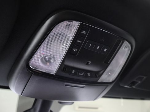 Used 2022 Dodge Durango R/T w/ Blacktop Package AWD/4WD image 56