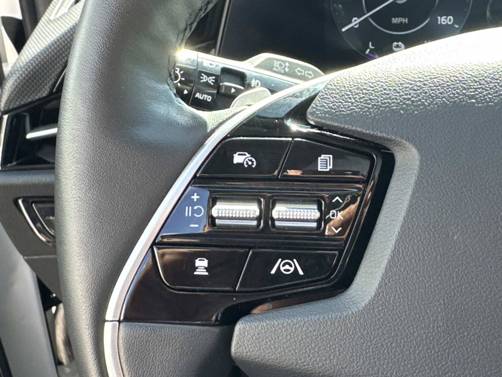 Used 2025 Kia Niro Wave FWD image 17