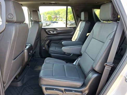 Used 2023 Chevrolet Tahoe RST w/ Luxury Package AWD/4WD image 10