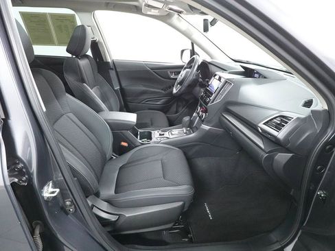 Used 2023 Subaru Forester Premium AWD/4WD image 29