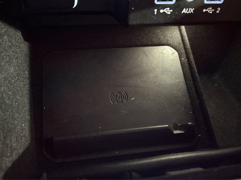 Used 2022 Jeep Wagoneer Series II image 38